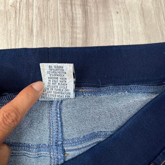 Jvini Women's Denim Capri Stretch Pull On  Jeans Dark Blue Wash Size 2XL - Picture 9 of 9